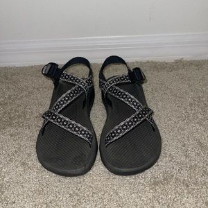 Women’s Chacos, size 9